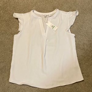 NWT super cute Calvin Klein flutter sleeve blouse Large
